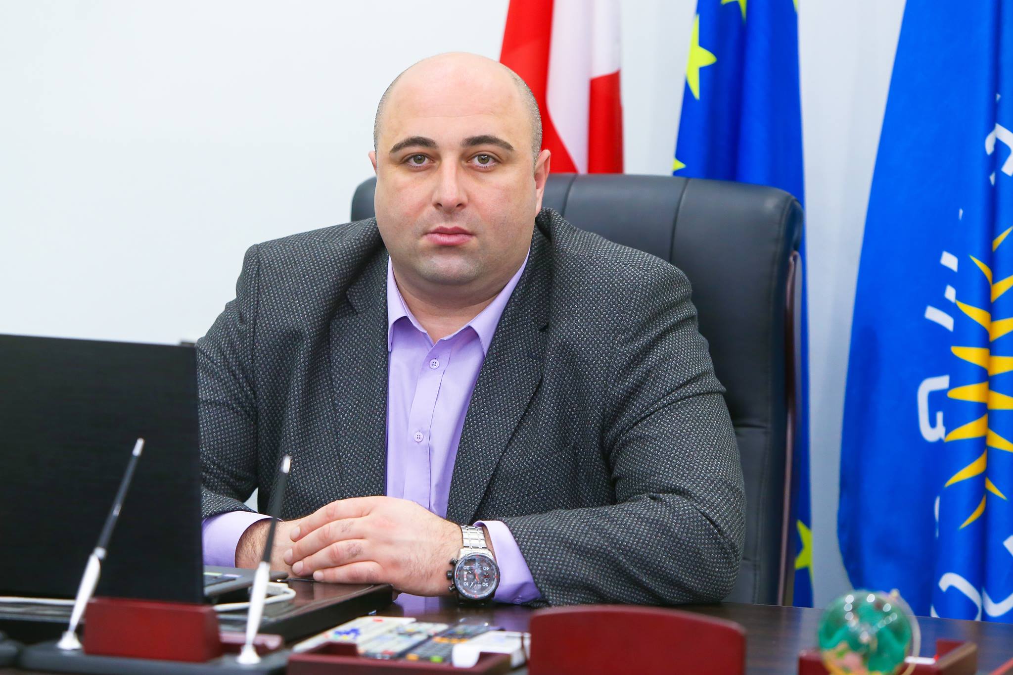 ქუთაისის მერი უარყოფს ინფორმაციას, თითქოს ნანა კოსტავას შეხვდა და საკრებულოდან წასვლა გადააფიქრებინა